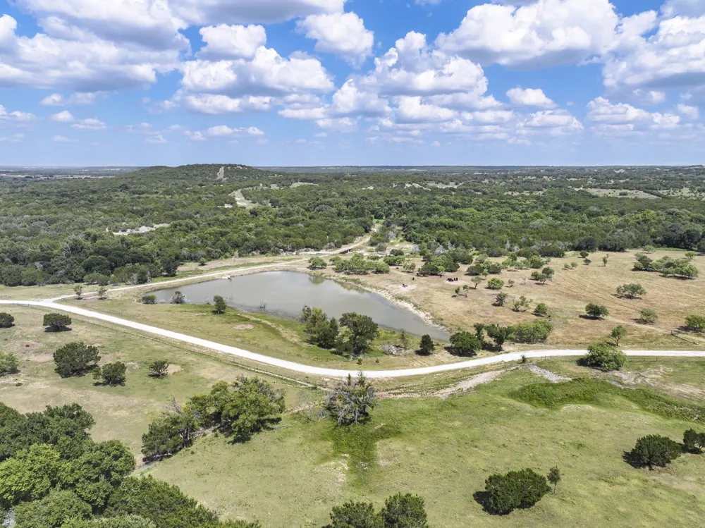 1042 Highway 174 Meridian, TX 76665