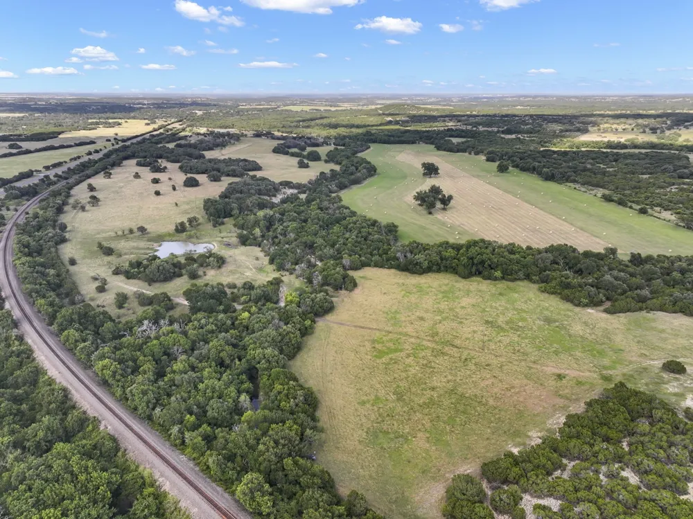 1042 Highway 174 Meridian, TX 76665
