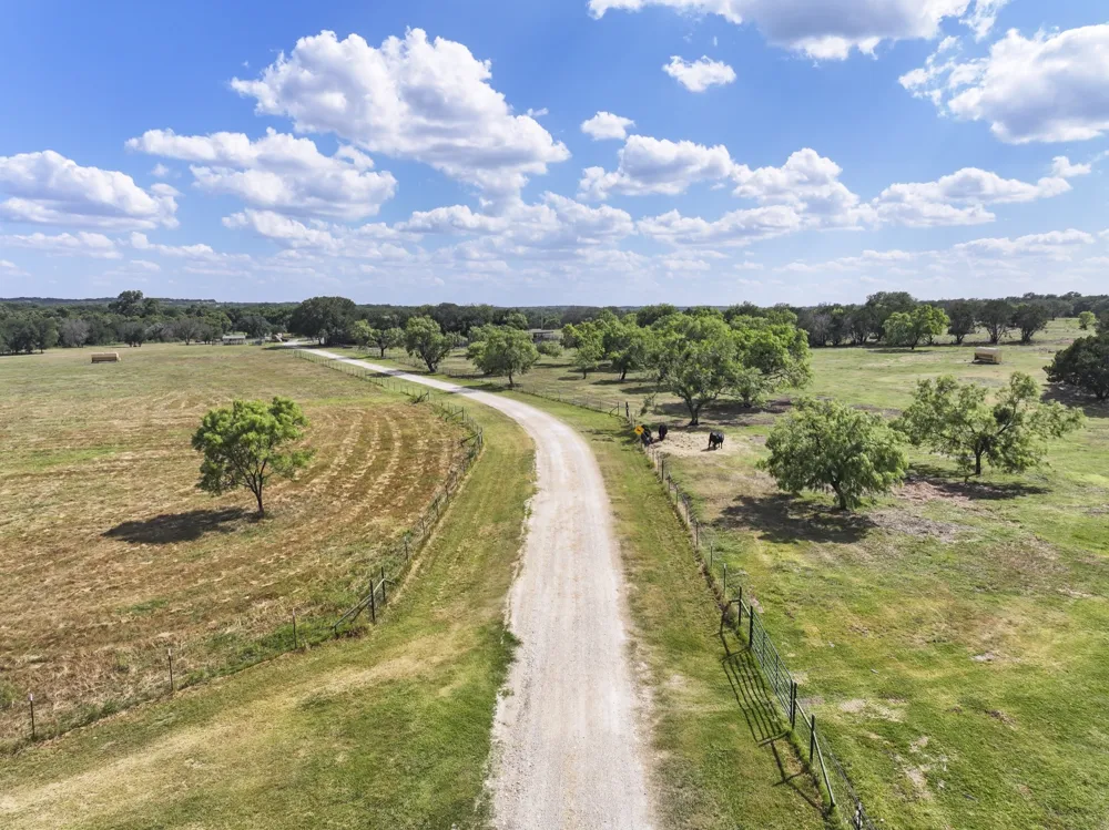 1042 Highway 174 Meridian, TX 76665