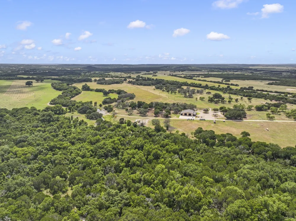 1042 Highway 174 Meridian, TX 76665