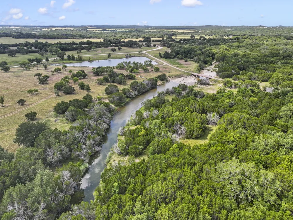 1042 Highway 174 Meridian, TX 76665