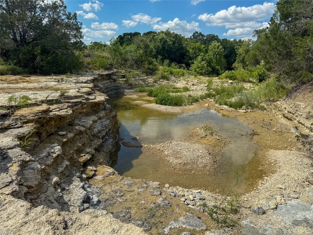1042 Highway 174 Meridian, TX 76665