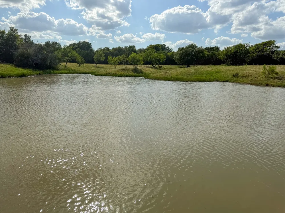 1042 Highway 174 Meridian, TX 76665
