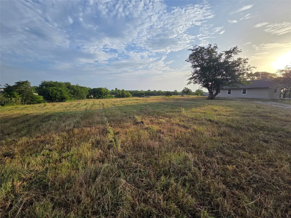 824 Nob Hill Road Quinlan, TX 75474