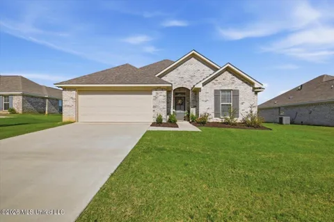 244 Hemingway Circle
