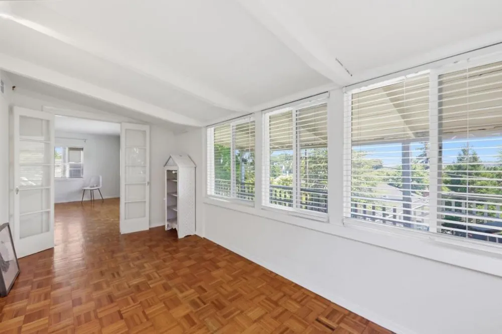 2032 Lyon Avenue Belmont, CA 94002