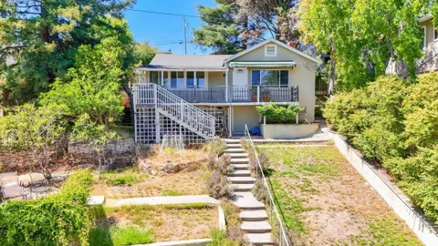 2032 Lyon Avenue