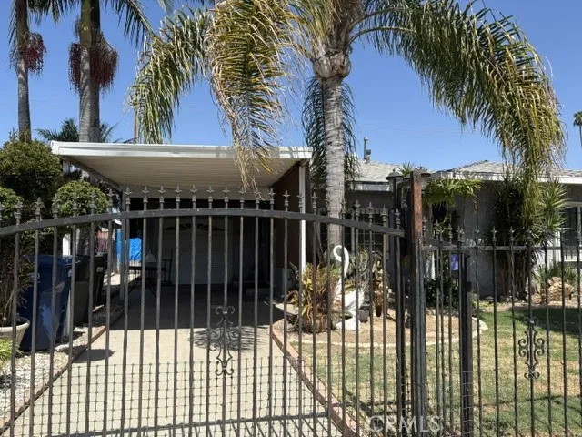 8563 Eglise Pico Rivera, CA 90660