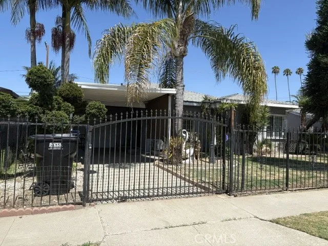 8563 Eglise Pico Rivera, CA 90660