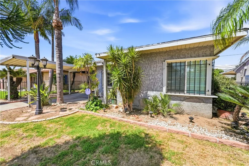 8563 Eglise Pico Rivera, CA 90660