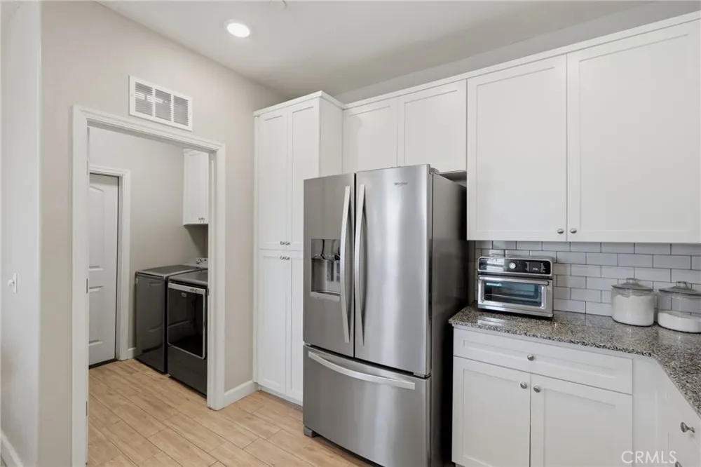 3207 Kent Street Visalia, CA 93291