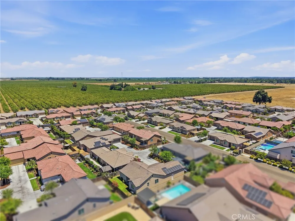 3207 Kent Street Visalia, CA 93291