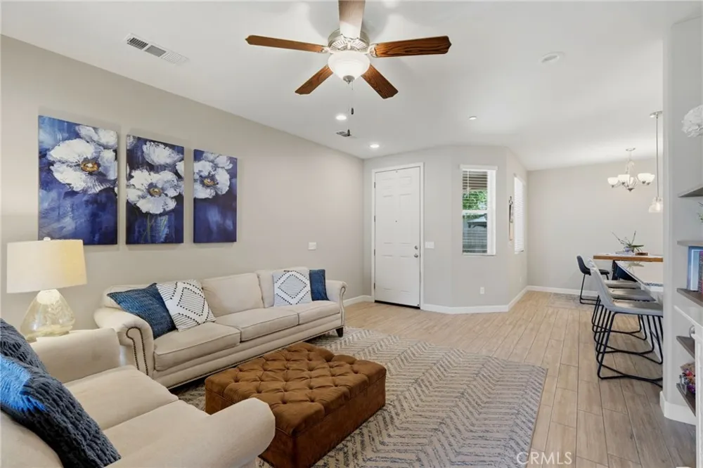 3207 Kent Street Visalia, CA 93291