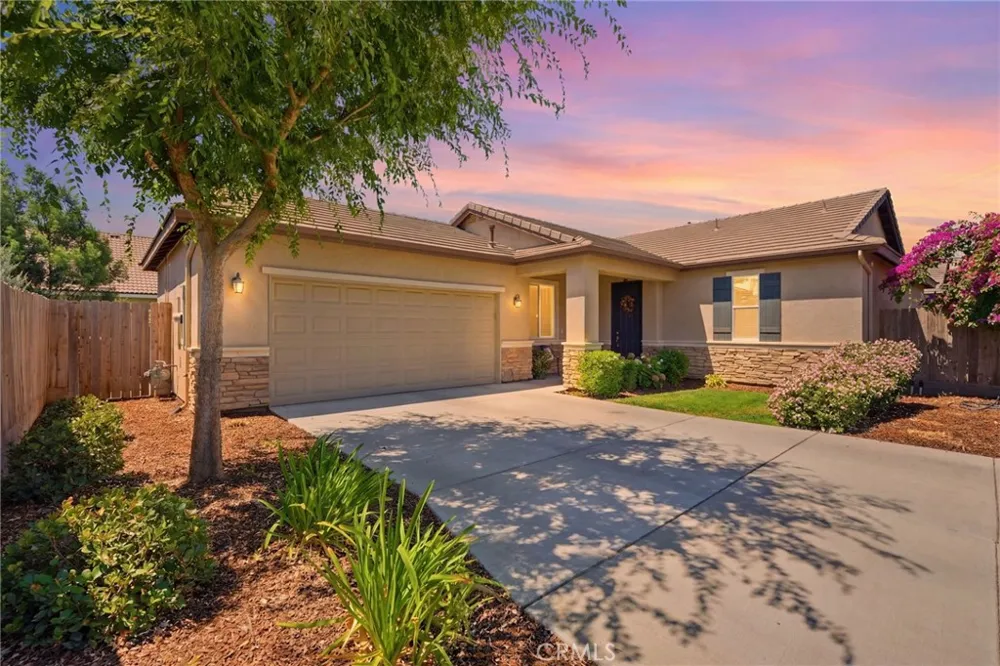 3207 Kent Street Visalia, CA 93291