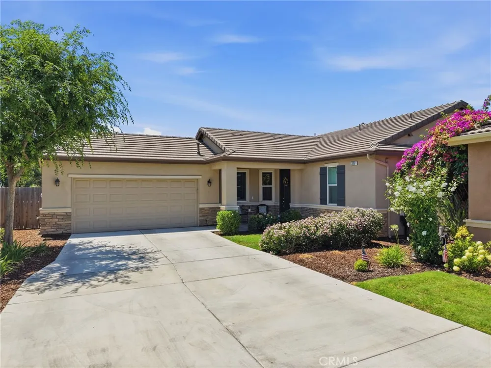3207 Kent Street Visalia, CA 93291