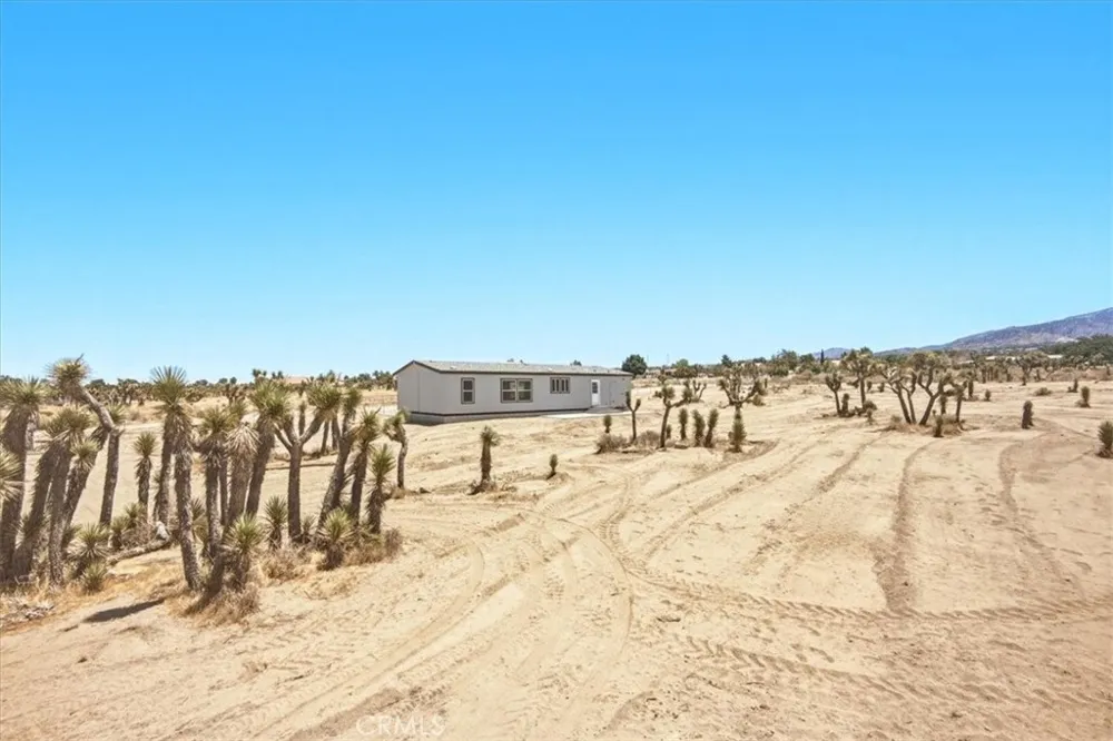11074 Ponderosa Road Pinon Hills, CA 92372
