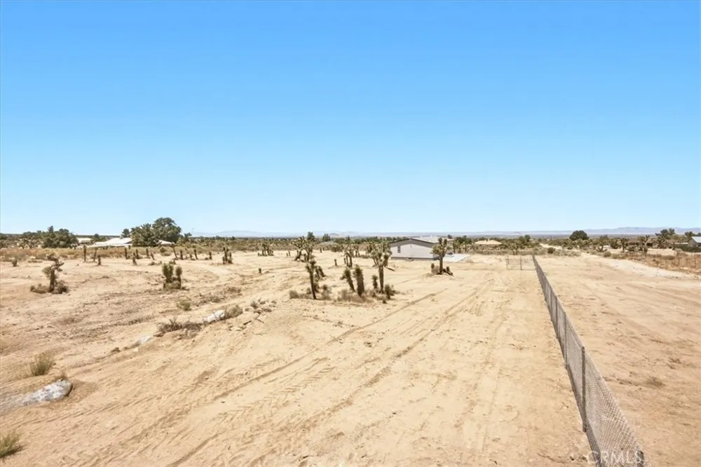 11074 Ponderosa Road Pinon Hills, CA 92372