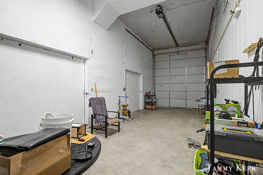 6051 Old Allegan Road Saugatuck, MI 49453