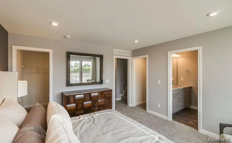 270 S Mill Street Plymouth City, MI 48170