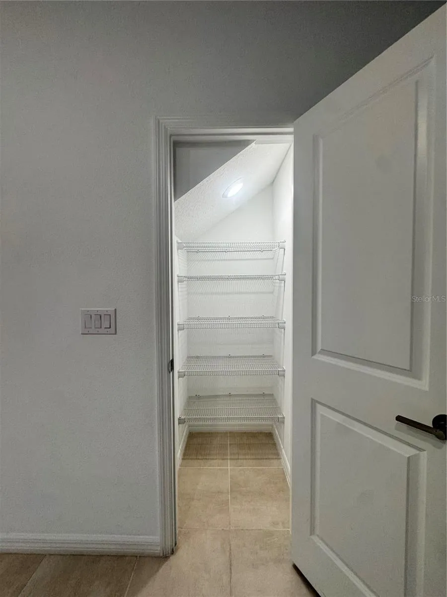 8528 DAYBREAK STREET Sarasota, FL 34241