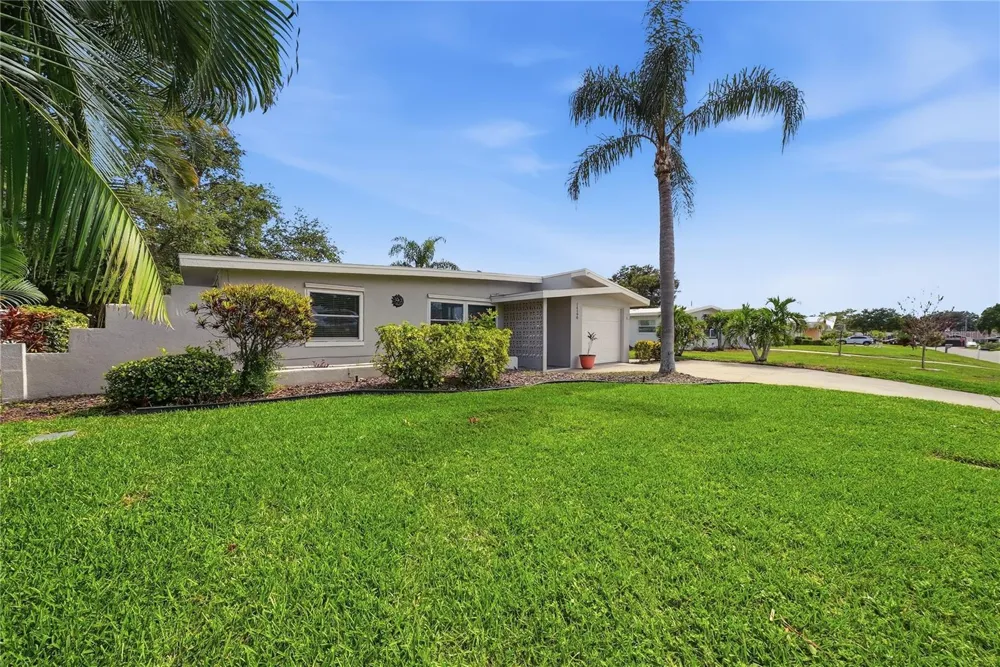14190 PAGE AVENUE Largo, FL 33774