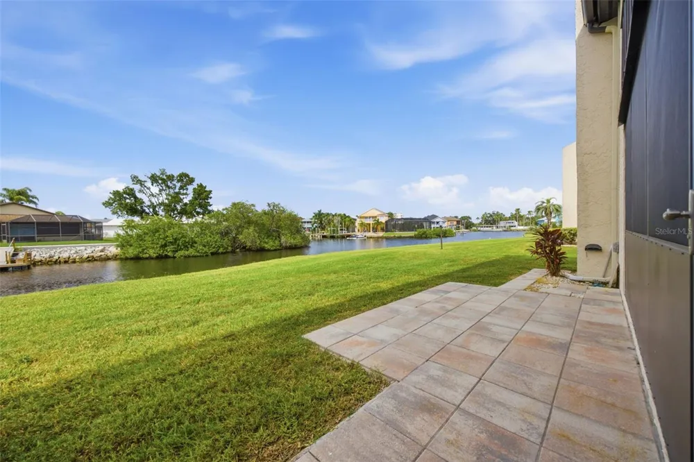 4555 MARINE PARKWAY #106 New Port Richey, FL 34652