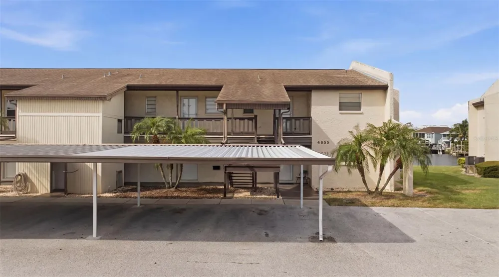 4555 MARINE PARKWAY #106 New Port Richey, FL 34652