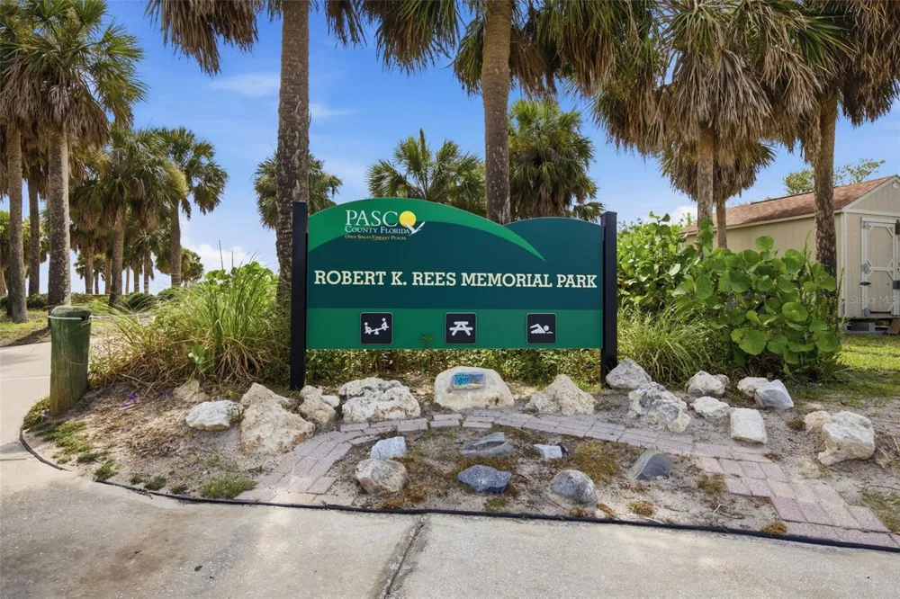4555 MARINE PARKWAY #106 New Port Richey, FL 34652