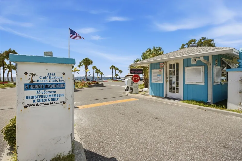 4555 MARINE PARKWAY #106 New Port Richey, FL 34652
