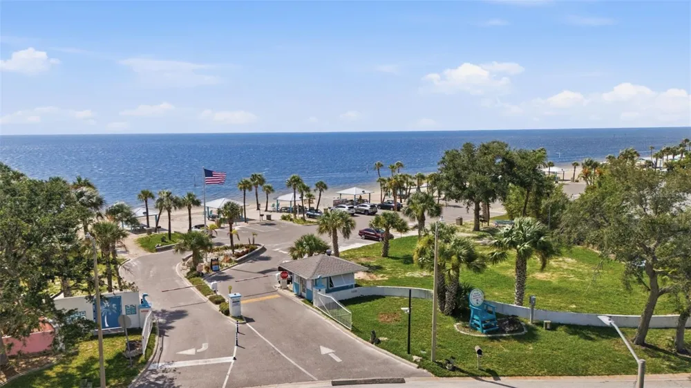 4555 MARINE PARKWAY #106 New Port Richey, FL 34652