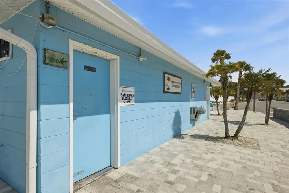 4555 MARINE PARKWAY #106 New Port Richey, FL 34652