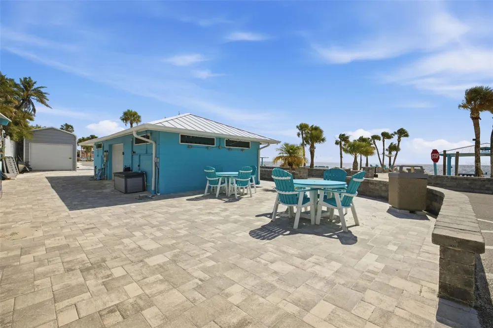 4555 MARINE PARKWAY #106 New Port Richey, FL 34652
