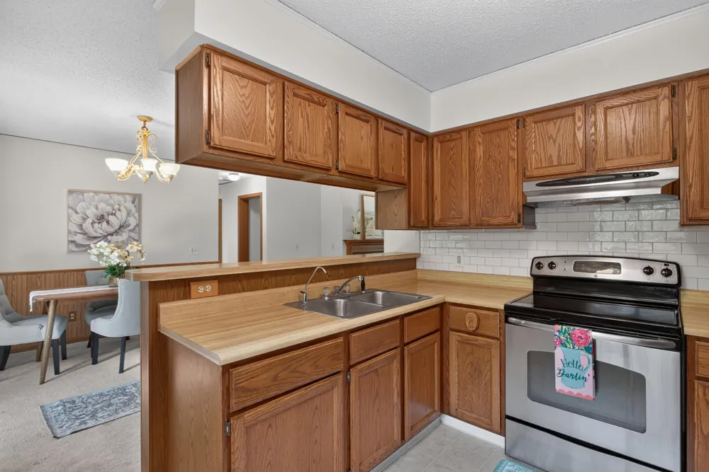 2367 Loomis Road Jackson, MI 49201