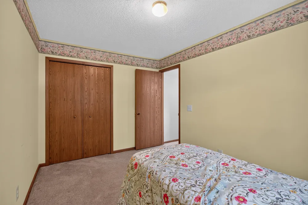 2367 Loomis Road Jackson, MI 49201