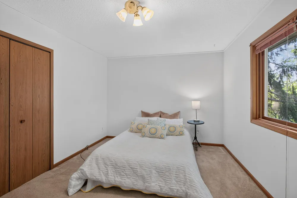 2367 Loomis Road Jackson, MI 49201
