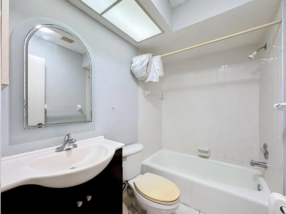 5354 ROYAL PALM AVENUE #5354 Sarasota, FL 34234