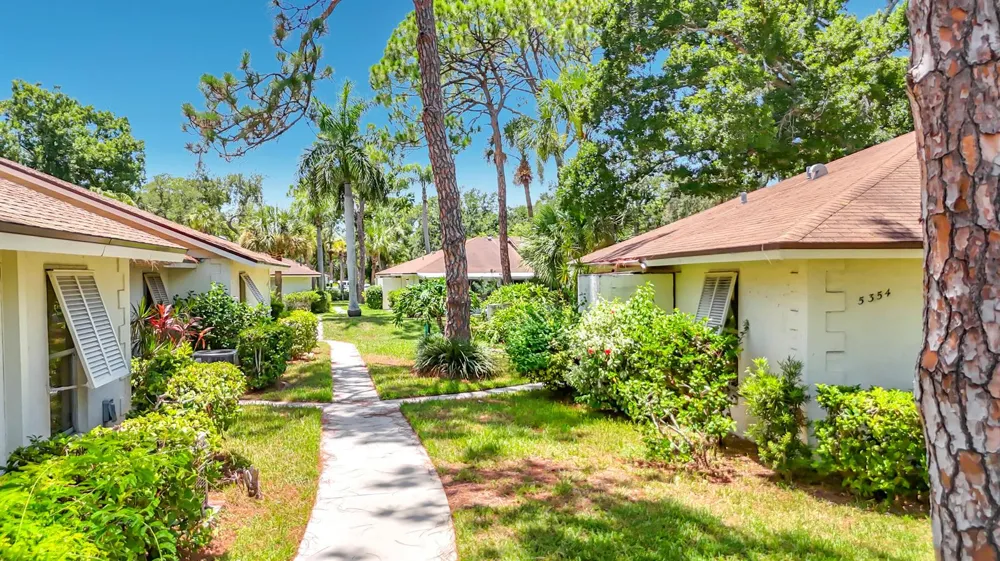 5354 ROYAL PALM AVENUE #5354 Sarasota, FL 34234