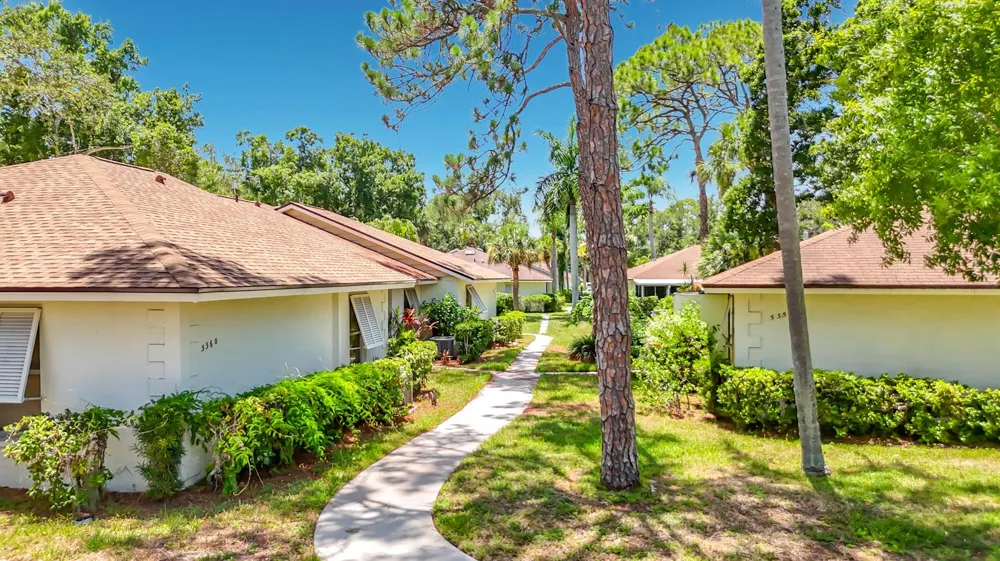 5354 ROYAL PALM AVENUE #5354 Sarasota, FL 34234