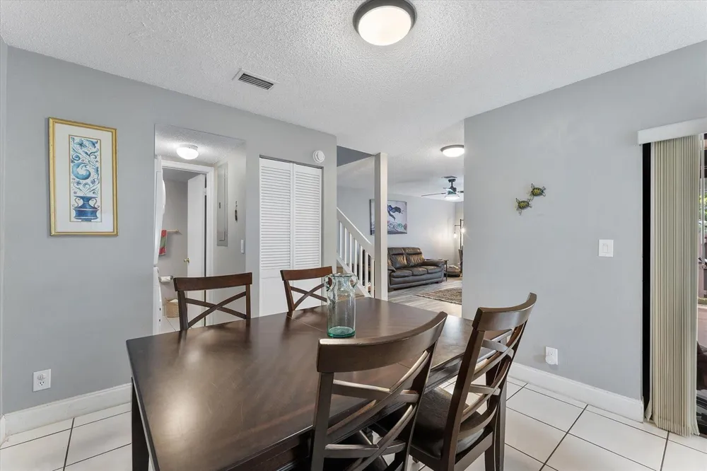 2562 NW 99TH AVENUE Coral Springs, FL 33065