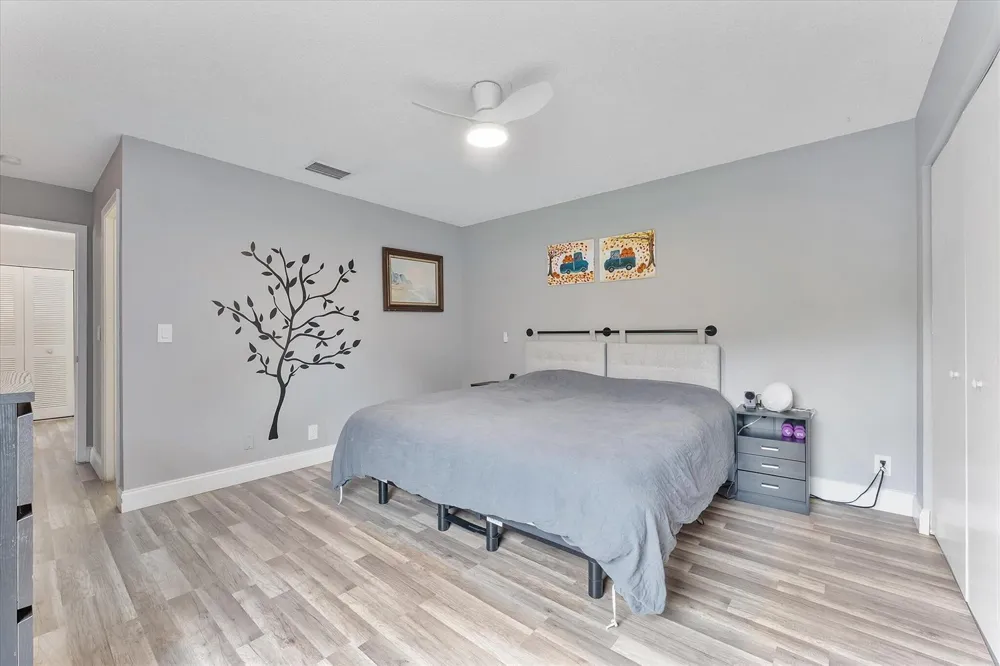2562 NW 99TH AVENUE Coral Springs, FL 33065