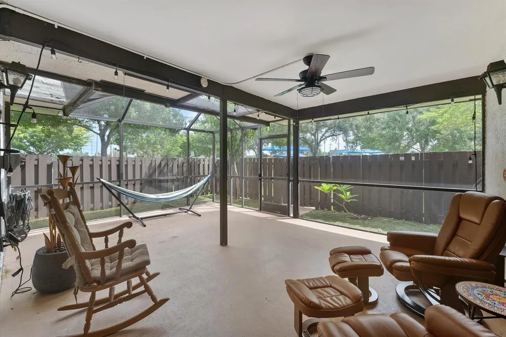 2562 NW 99TH AVENUE Coral Springs, FL 33065