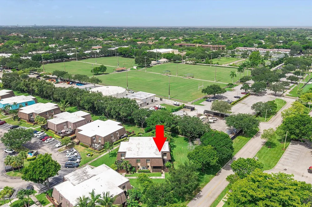 2562 NW 99TH AVENUE Coral Springs, FL 33065