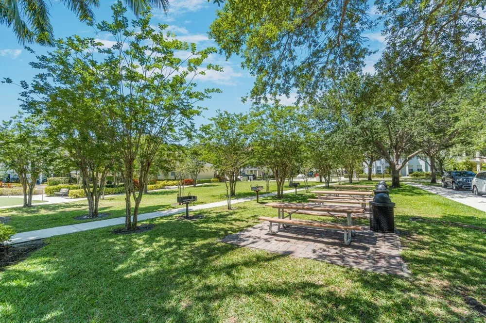 276 MURCIA DRIVE #213 Jupiter, FL 33458
