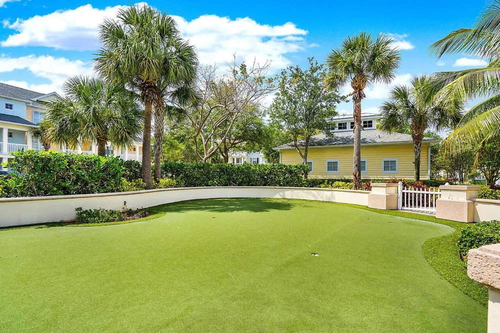 276 MURCIA DRIVE #213 Jupiter, FL 33458
