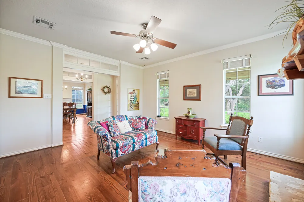 364 Nameless Road Driftwood, TX 78619