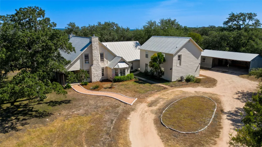 364 Nameless Road Driftwood, TX 78619
