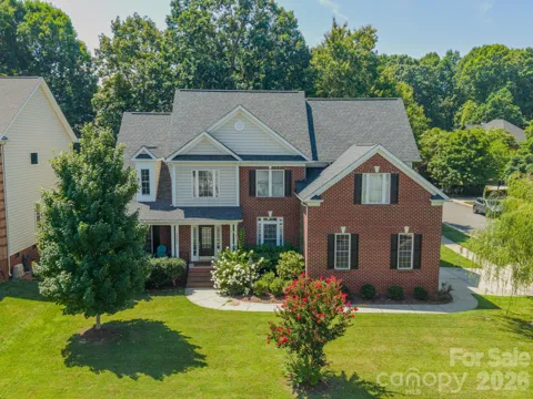 20400 Marblehead Court