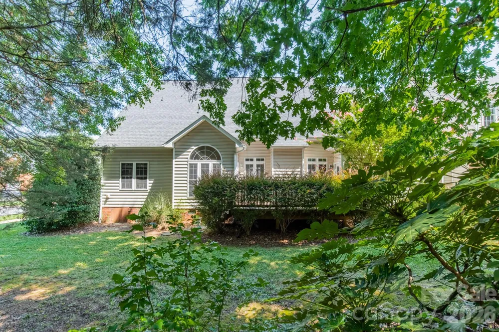 20400 Marblehead Court Cornelius, NC 28031