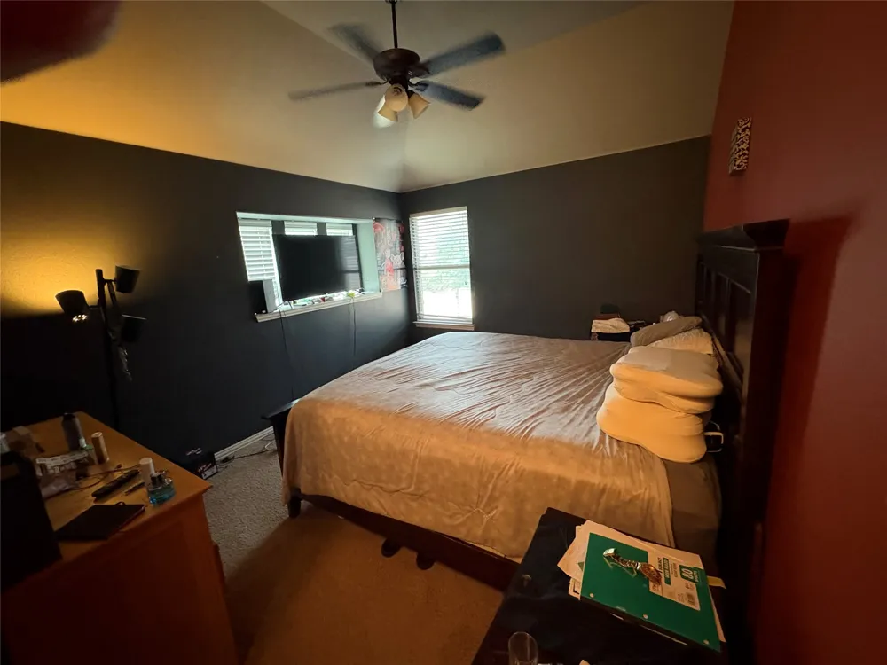 2756 Explorador Grand Prairie, TX 75054