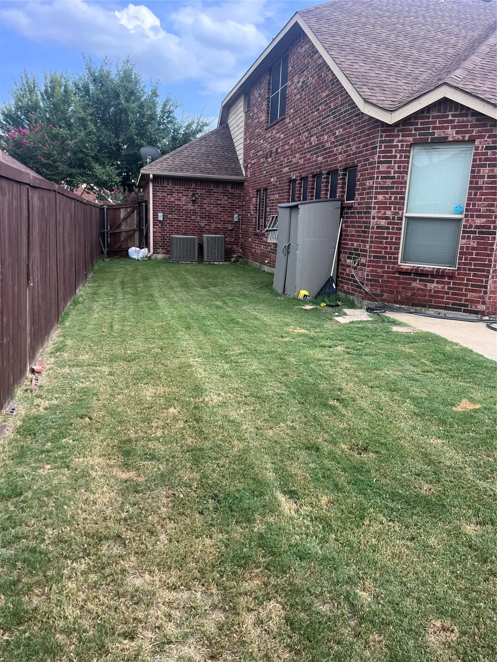 2756 Explorador Grand Prairie, TX 75054